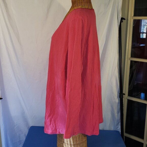 Ladies WOMAN WITHIN Waffleknit 3/4 Sleeve Scoop Neck Tee Shirt in Pink - 2X - Picture 2 of 4